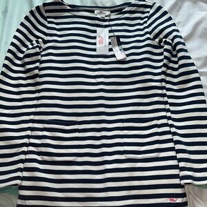 NWT-cutest vineyard vines, cotton, striped tunic, pockets in front,size 14, L